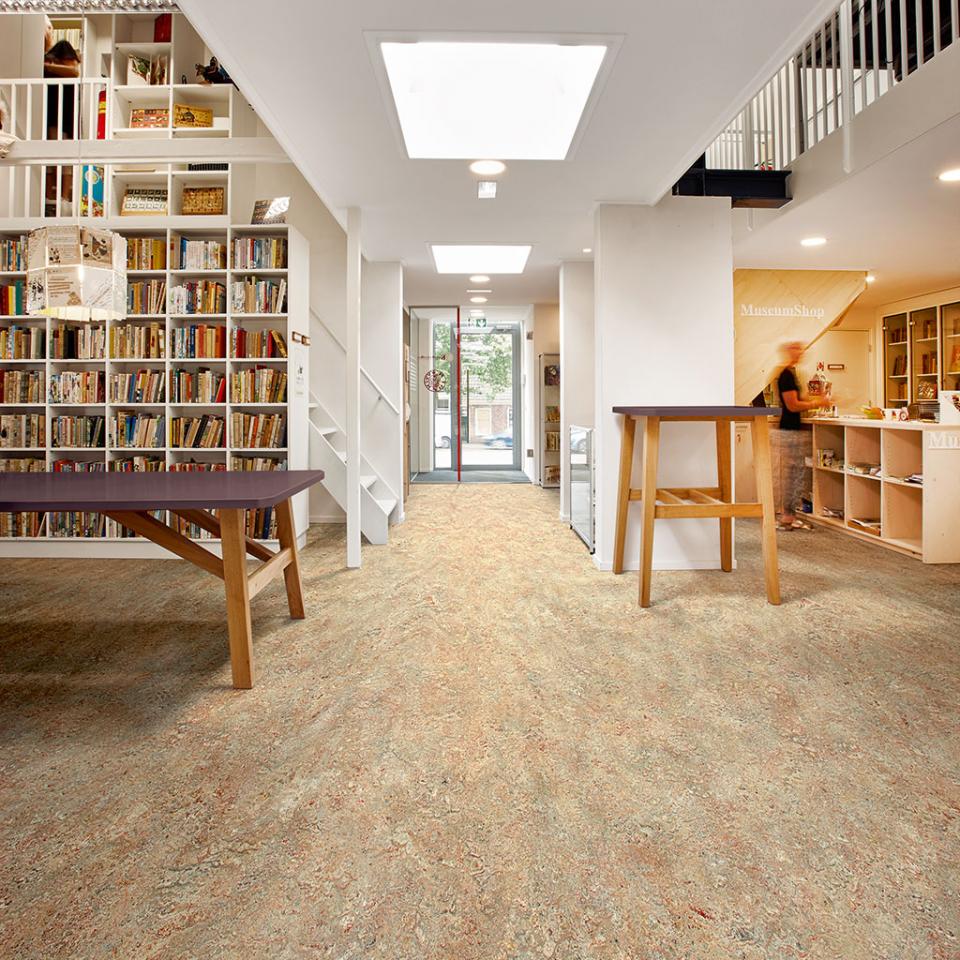 marmoleum boekenkasten